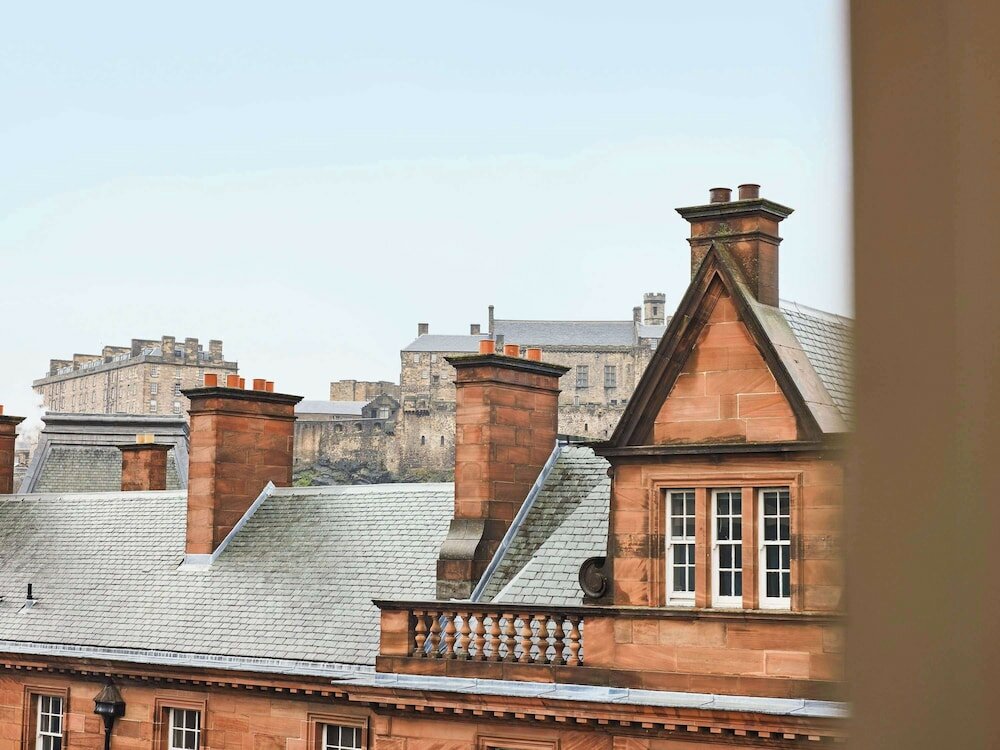 Фото Novotel Edinburgh Centre