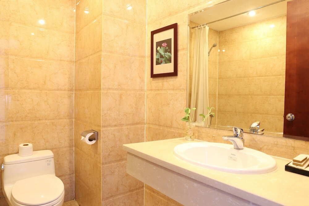 Фото First Eden Hotel