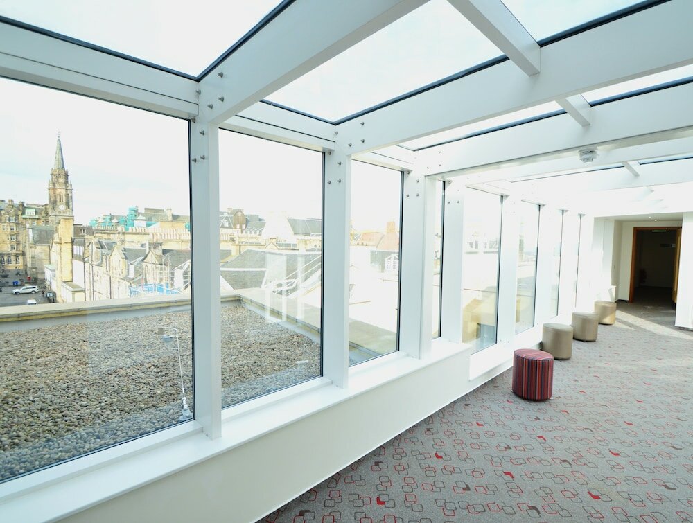 Фото ibis Edinburgh Centre South Bridge  Royal Mile