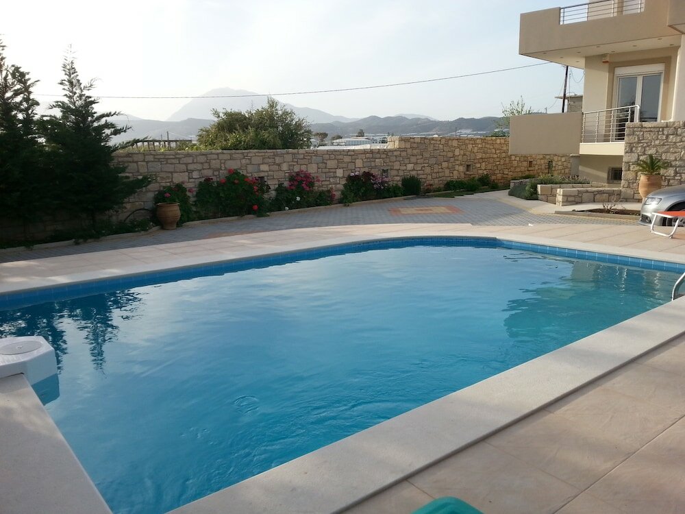 Фото Elpidis Villa