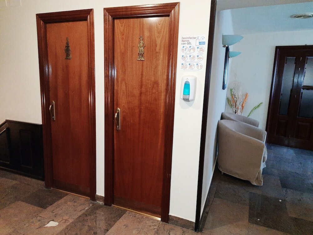 Фото Hotel Urogallo