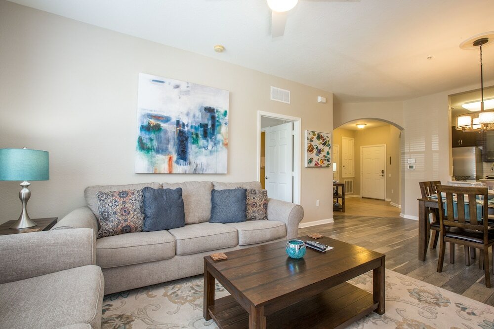 Фото 4862 Cayview Ave № 110