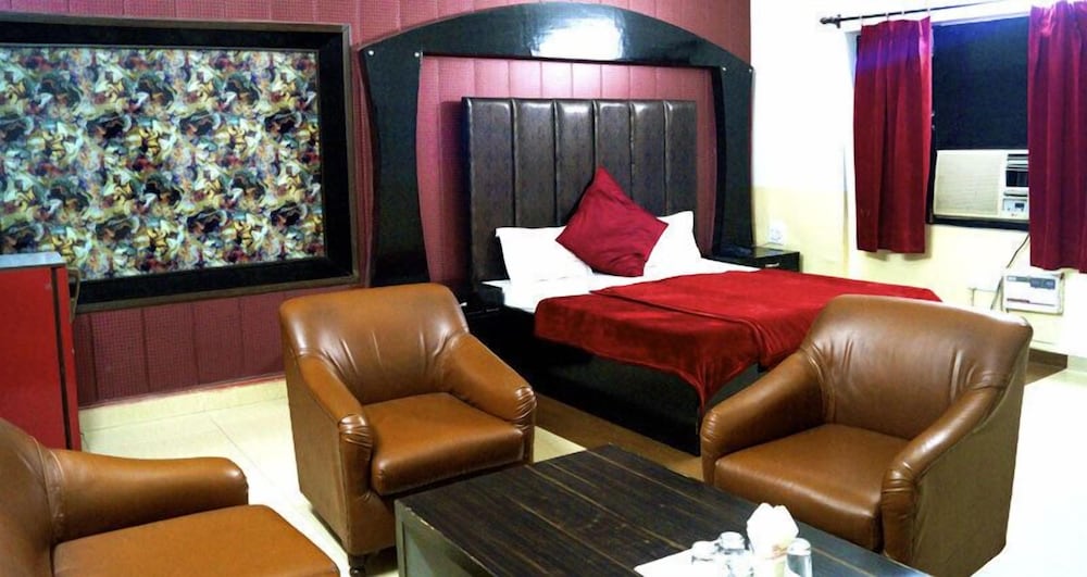 Фото Hotel Shiraz Continental