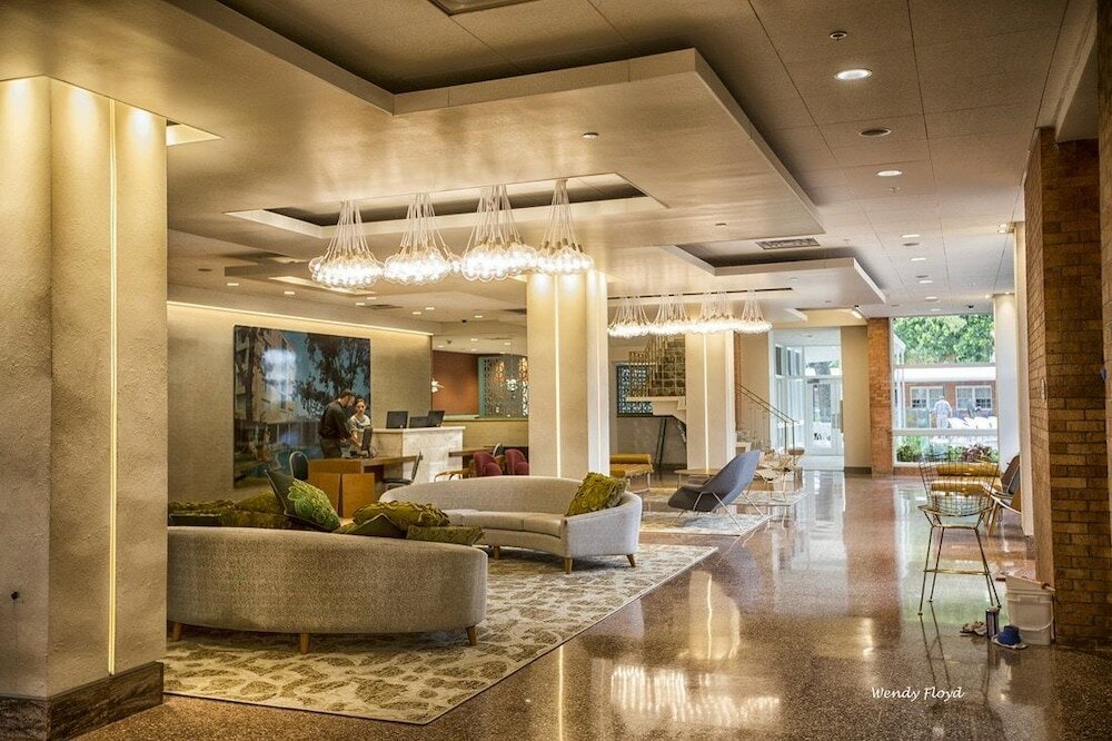 Фото The Fredonia Hotel and Convention Center