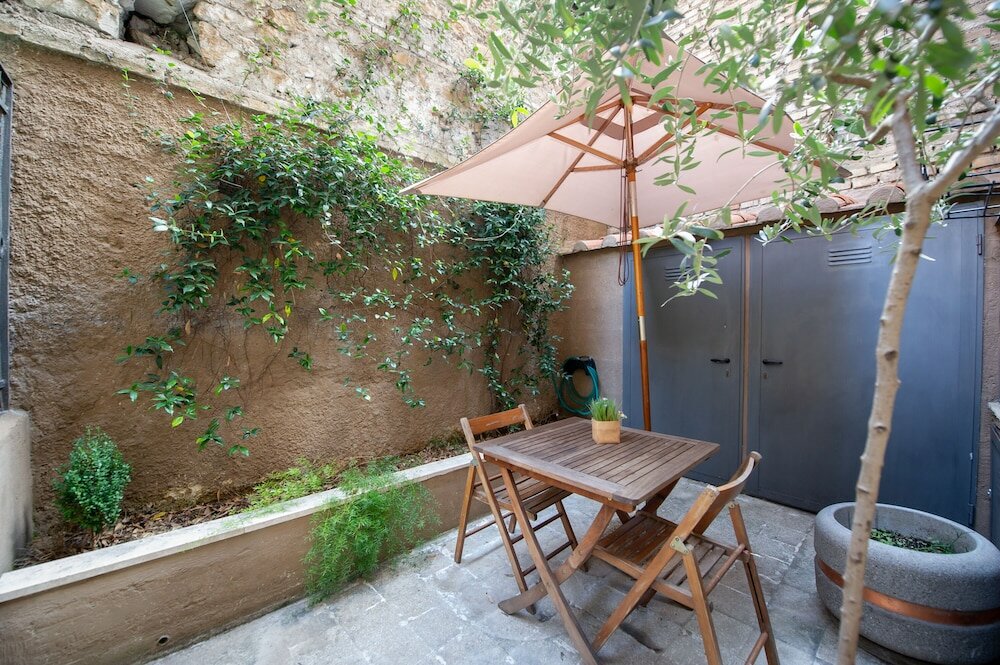 Фото Vaticana Ottaviani