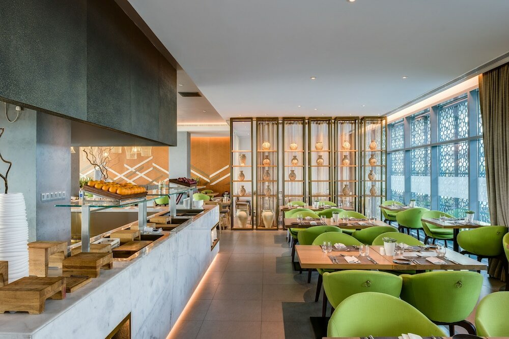 Фото Novotel Muscat Airport