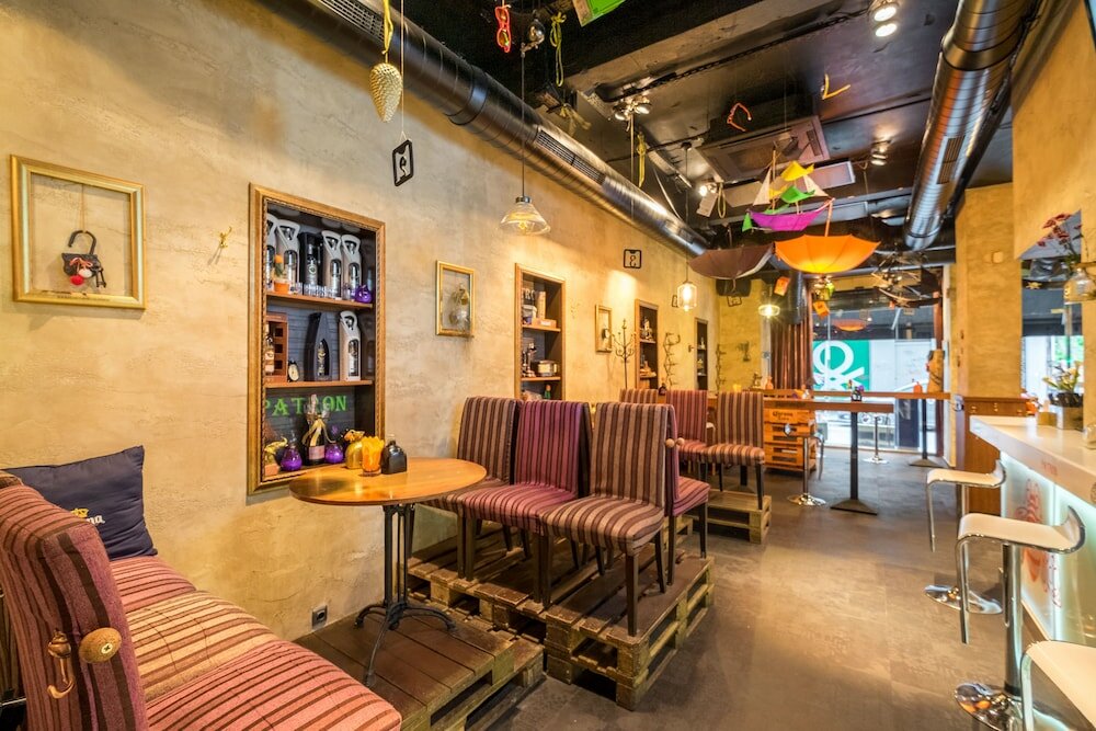 Фото R34 Boutique Hotel