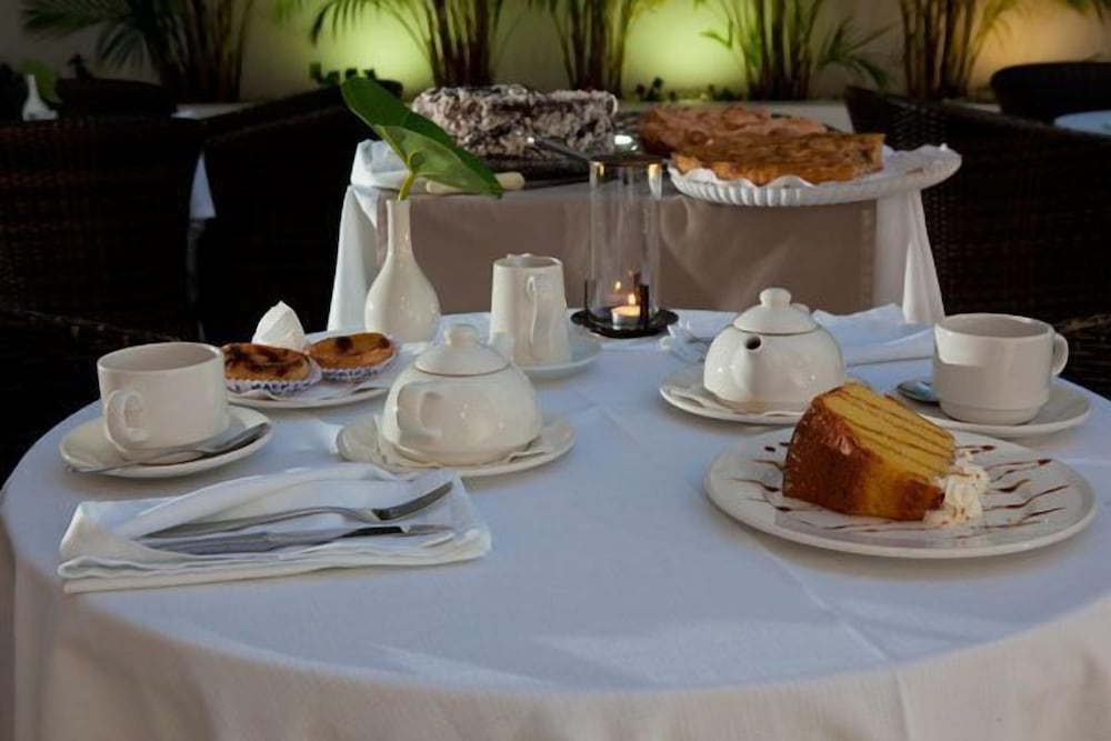 Фото Hotel White Waters