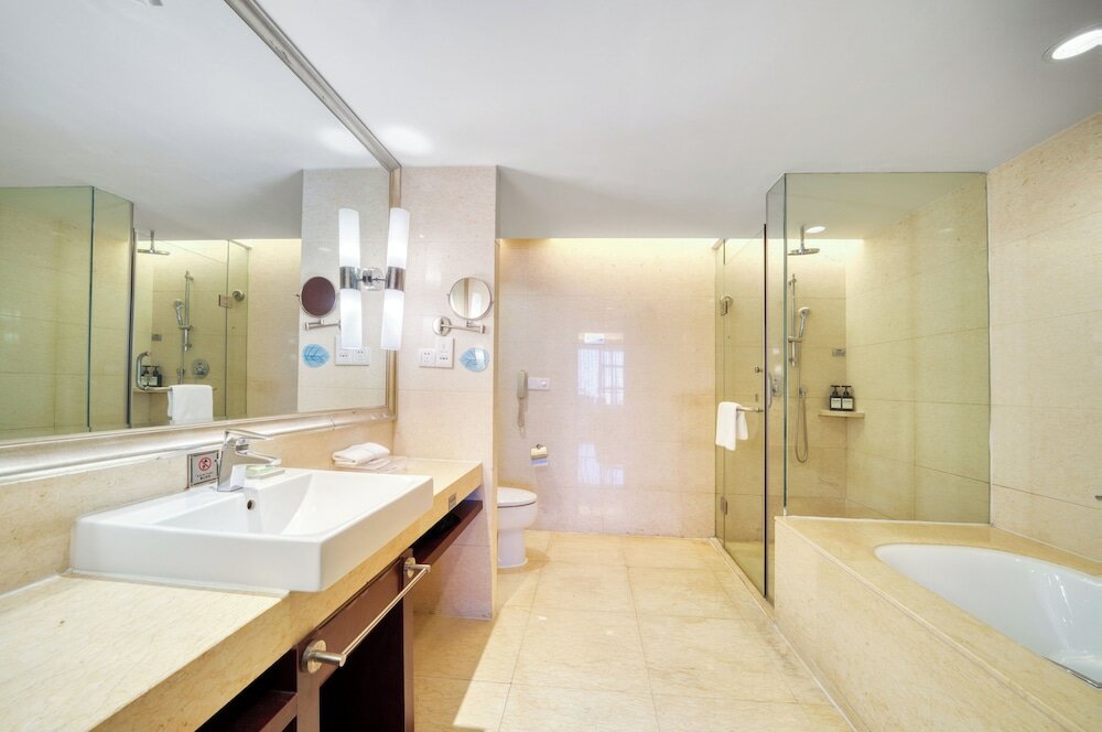 Фото Haiwaihai Crown Hotel Hangzhou