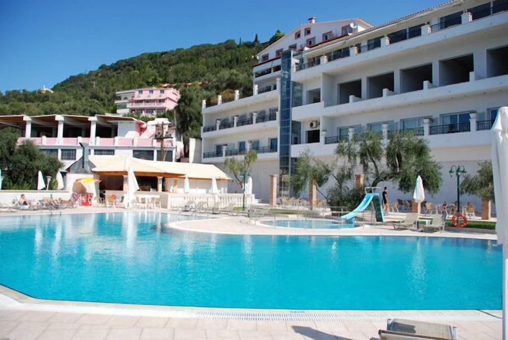 Фото Aloha Hotel