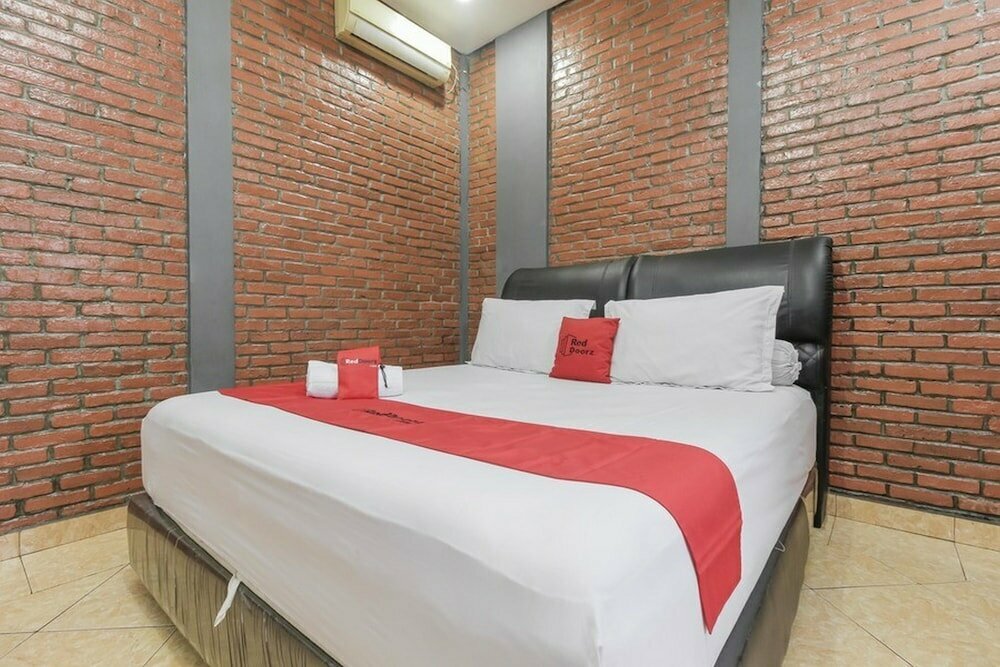 Hotel RedDoorz Plus @ Ampera Raya, Jakarta, photo