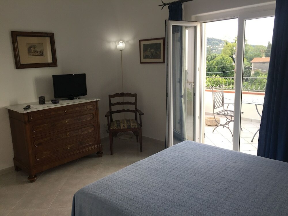 Фото La Ninfa Di Capri