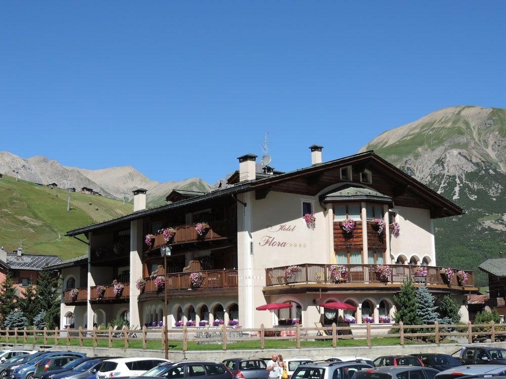 Фото Hotel Flora