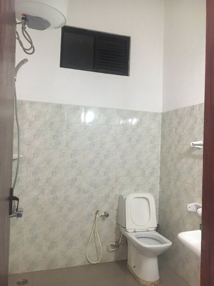 Фото Majestic Tourist Hotel