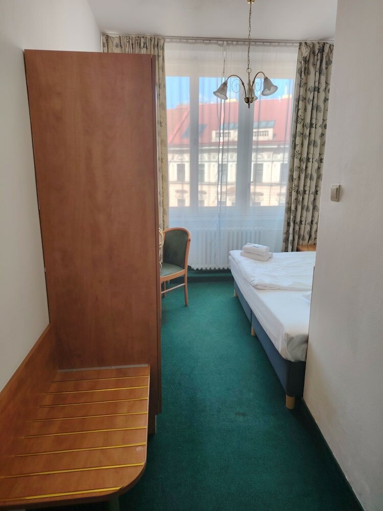 Фото Hotel Legie