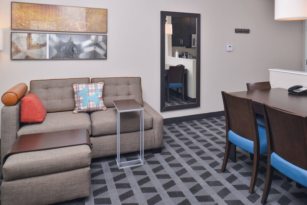 Фото TownePlace Suites by Marriott Gillette