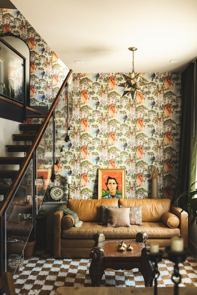 Фото The Frances Modern Inn