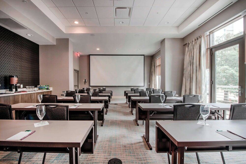 Фото Residence Inn by Marriott Raleigh Downtown