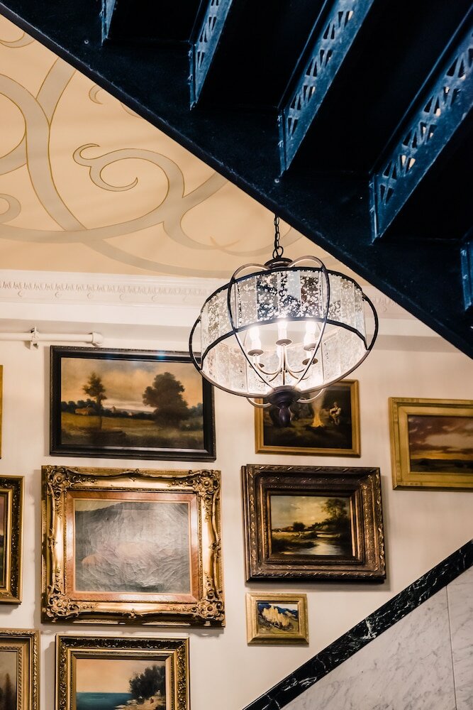 Фото The Oxford Hotel