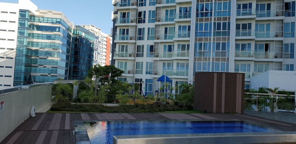 Фото Mactan Newtown with Ocean View