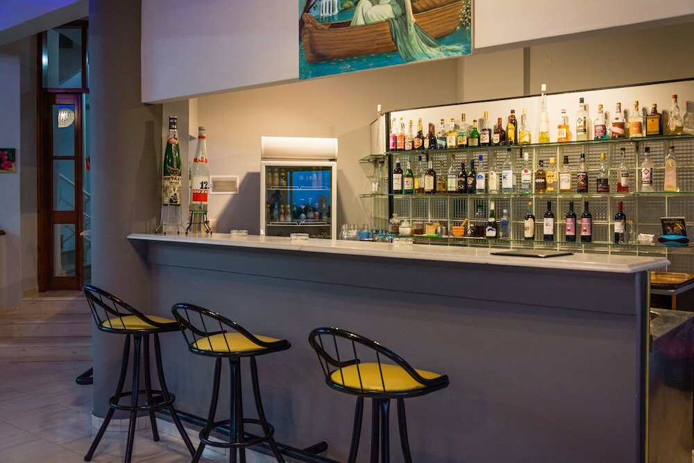 Фото Nereides Hotel