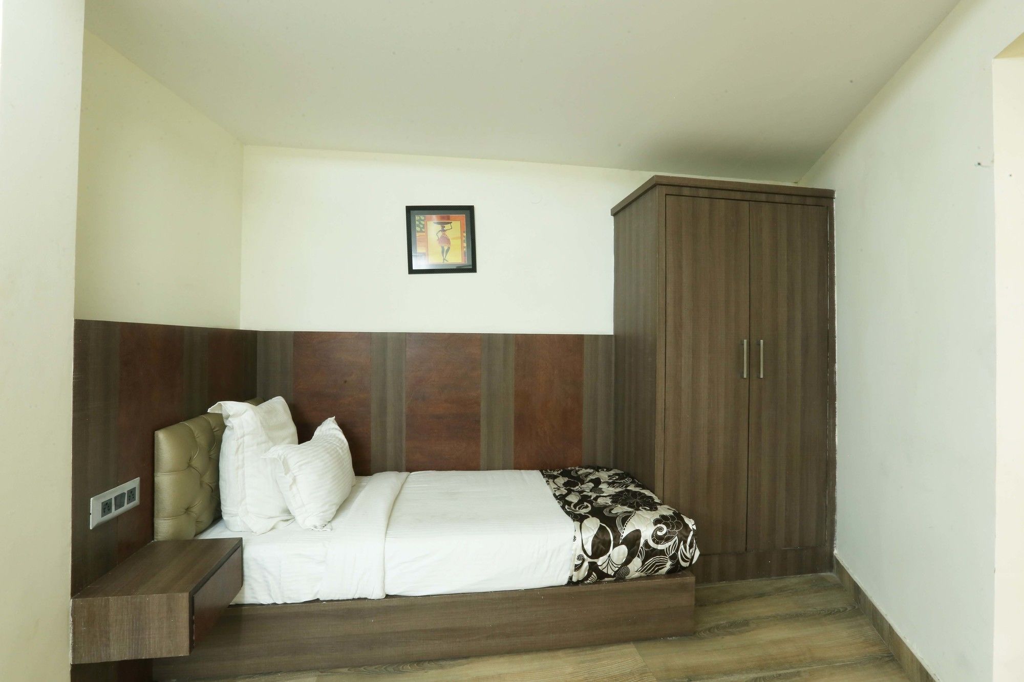 Фото The Metropolitan Hotel and SPA New Delhi