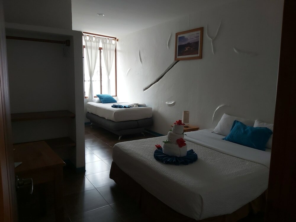 Фото Galapagos Native