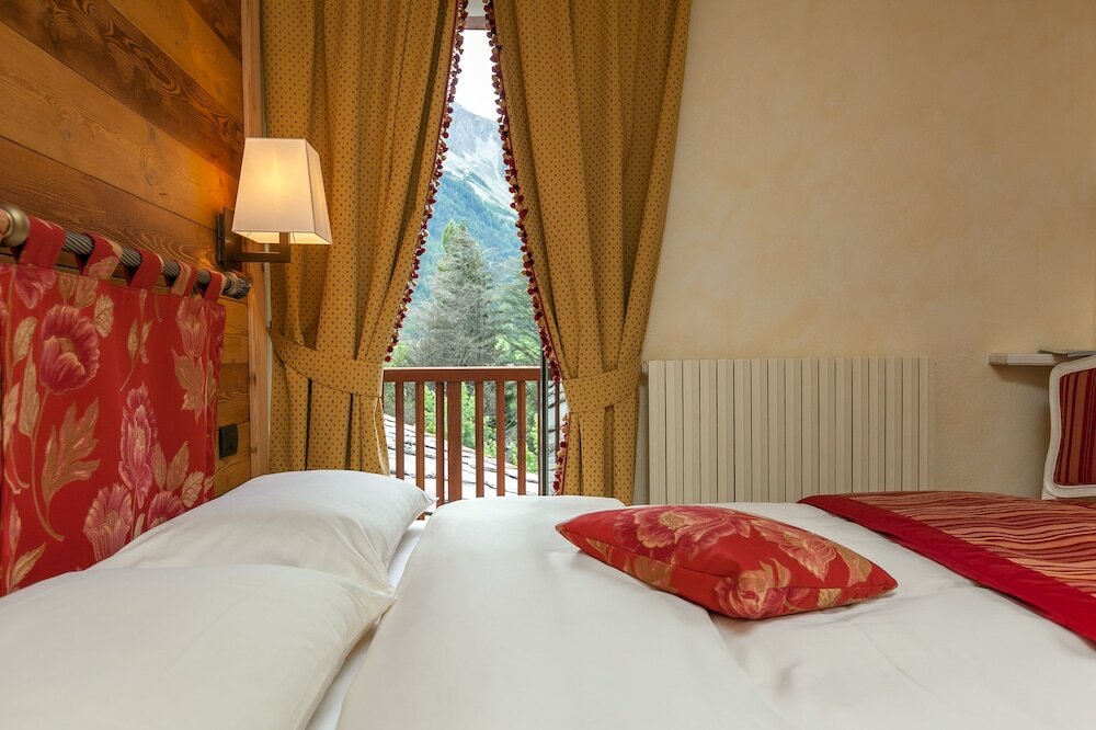 Фото Hotel Lo Scoiattolo