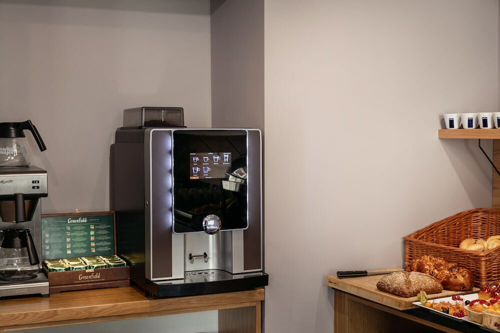 Фото MOODs Charles Bridge