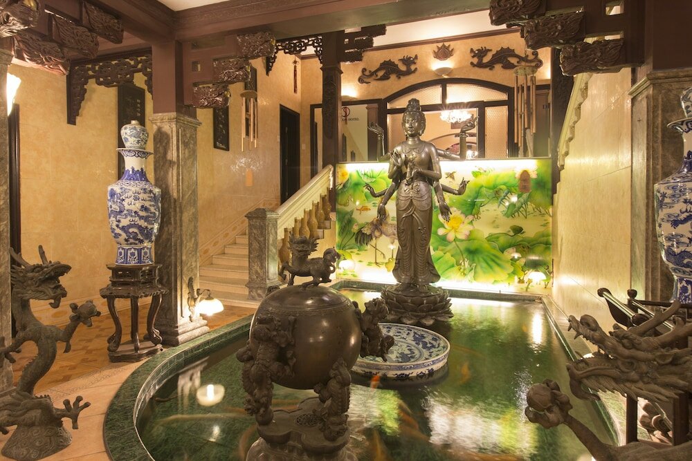 Фото Dragon Hotel