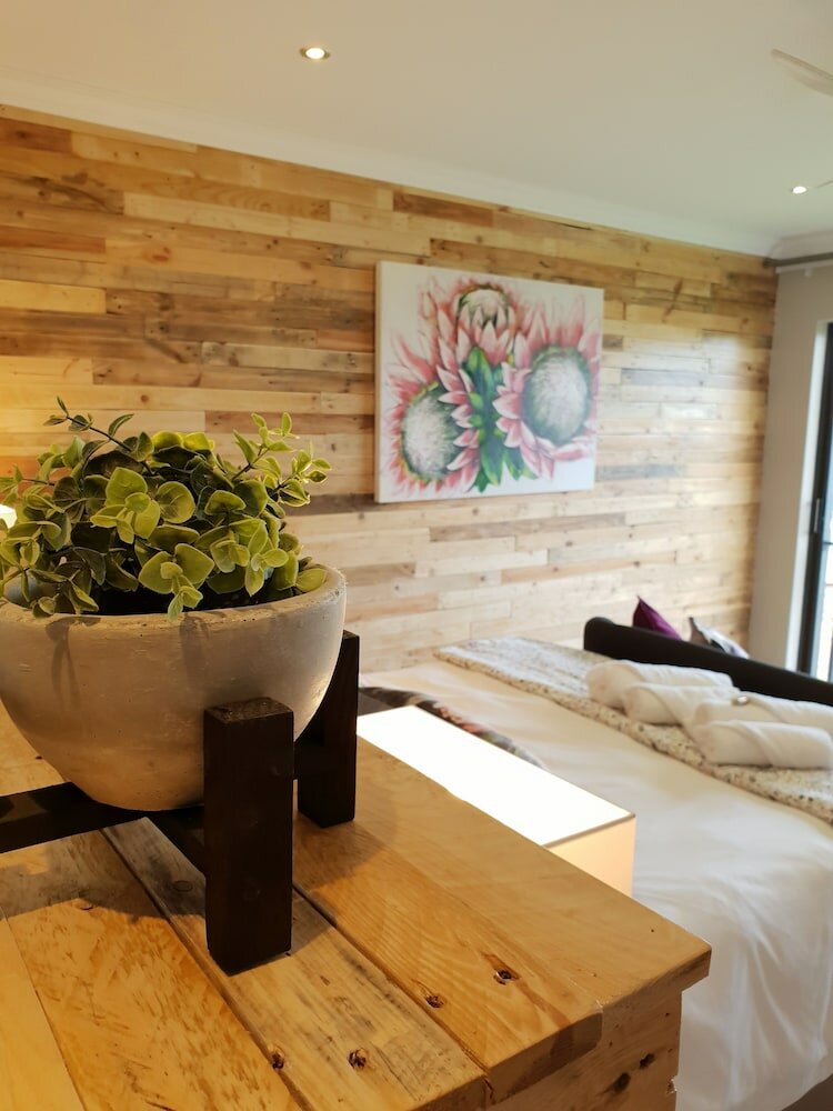 Фото Riverview Guesthouse