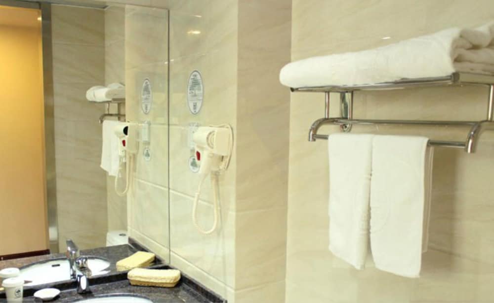 Фото Greentree Inn Beijing Yanqing Gaota Rd Express Hotel