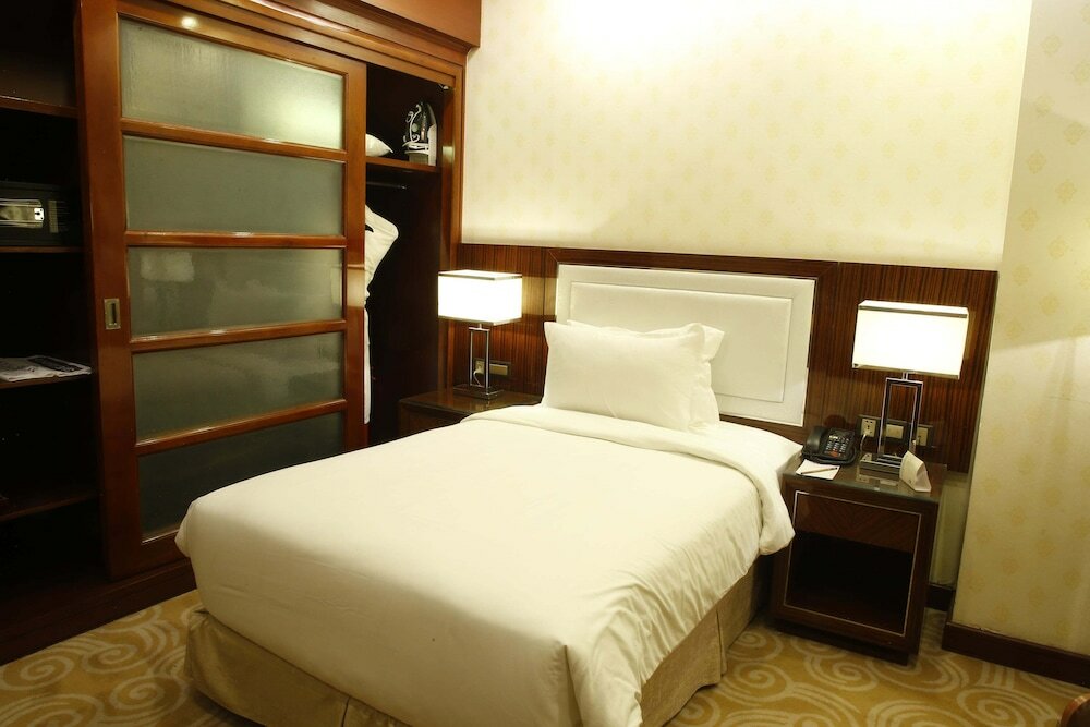 Фото Royal Swiss Hotel