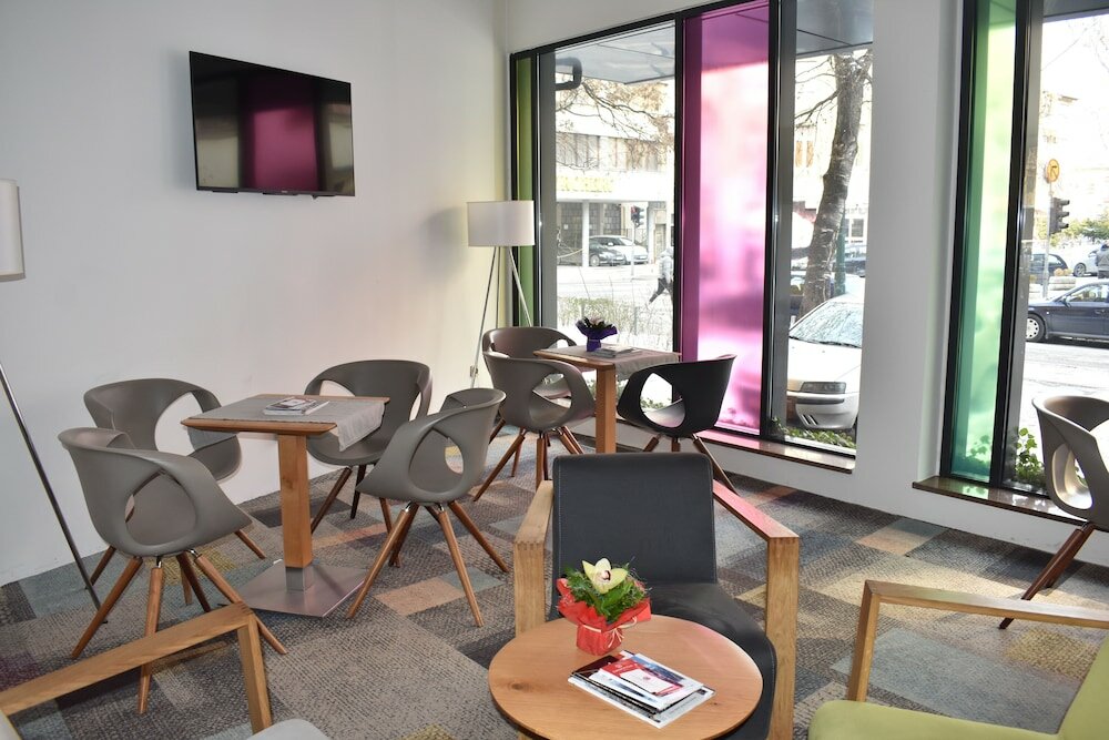 Фото Hotel Cosmopolit