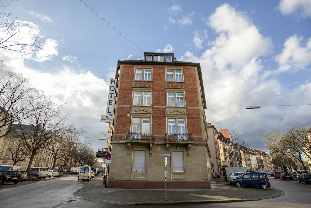 Фото SevenDays Hotel BoardingHouse