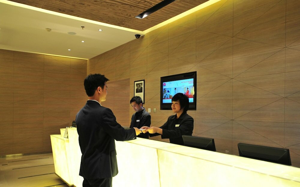 Фото Novotel Shenzhen Watergate