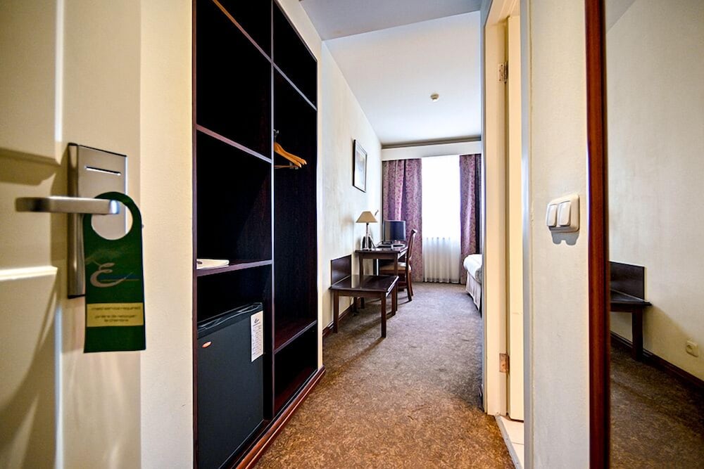 Фото Europe Hotel