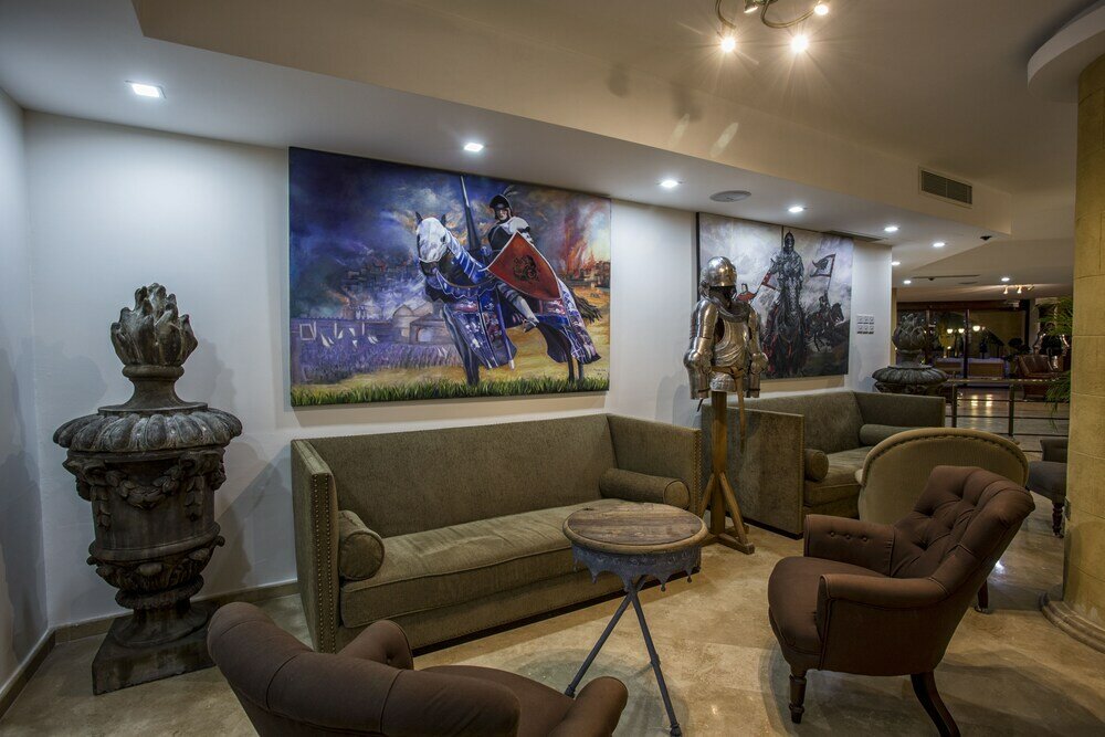 Фото Отель Le Chateau Lambousa