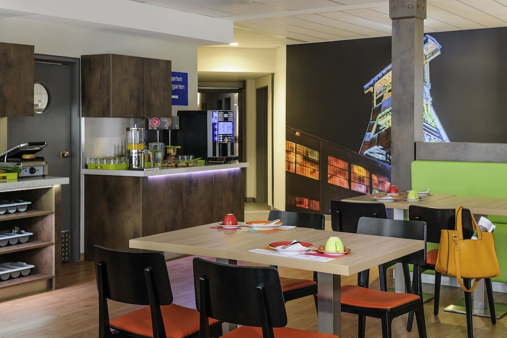 Фото 216854266509