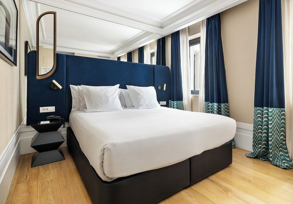 Фото One Shot Recoletos 04