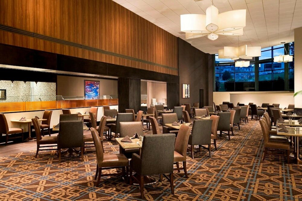 Фото The Stamford Hotel