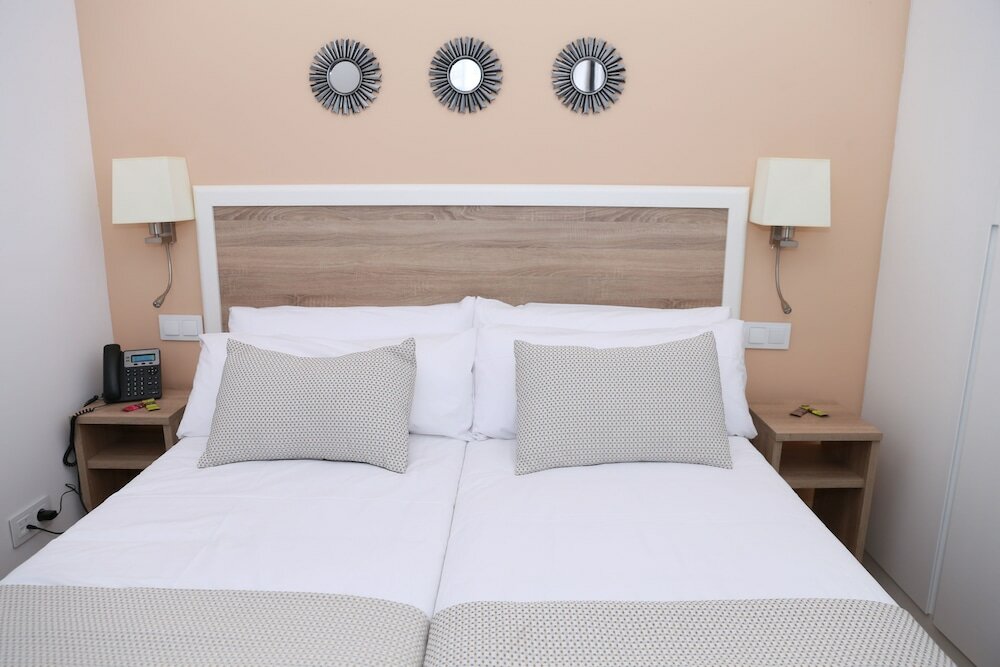 Фото New Point Madrid Opera