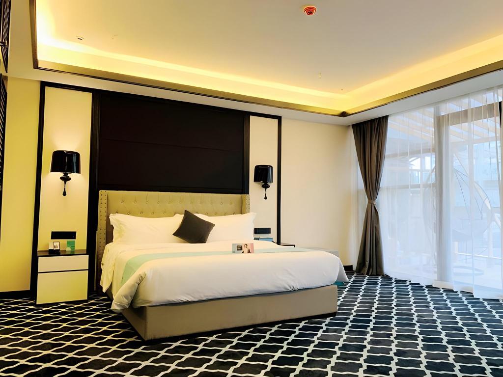 Фото Xana Hotelle Guangzhou South China Normal University Huajing Road Subway Station Branch