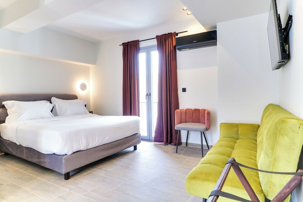 Фото AboV Athens