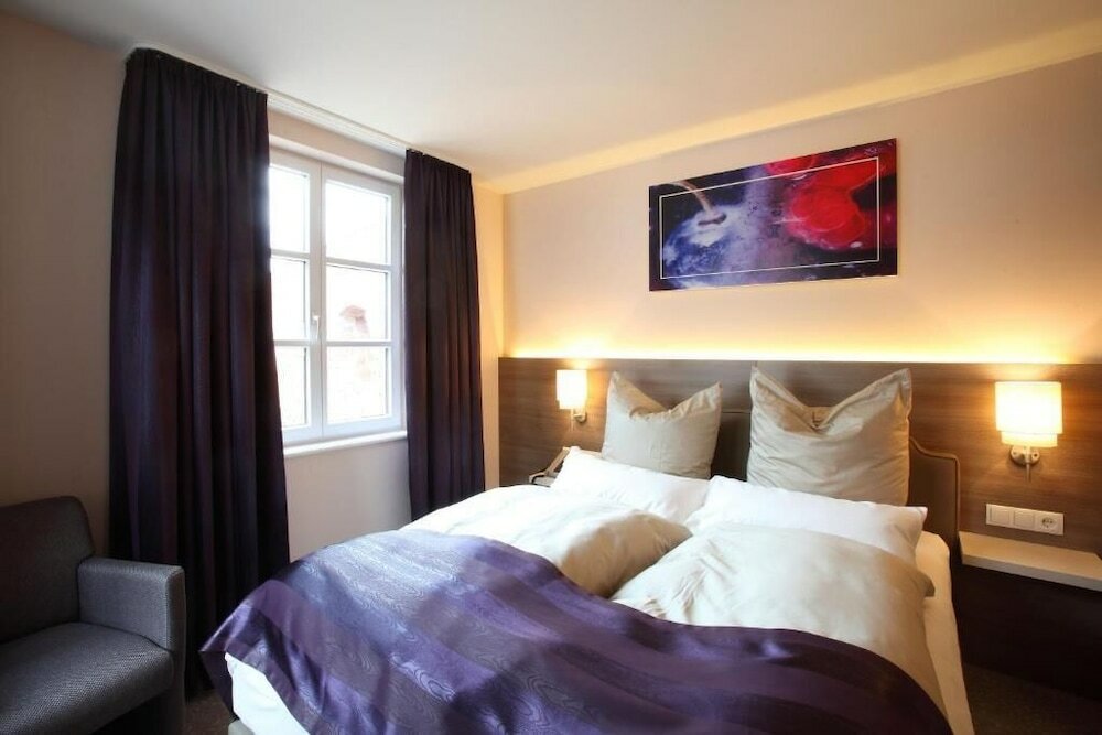 Фото Hotel MainChateau