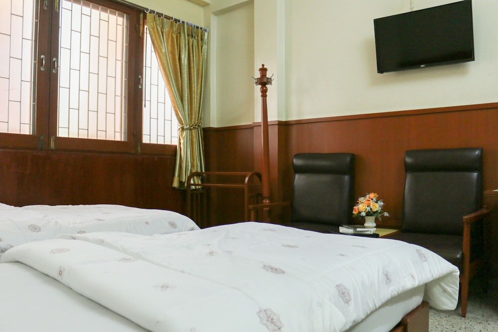 Фото Nakorn Ping Hotel 