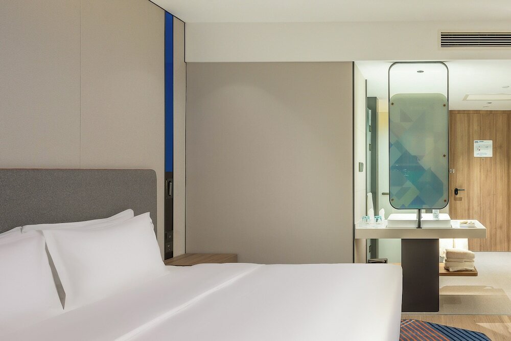 Фото Holiday Inn Express Luoyang Longmen