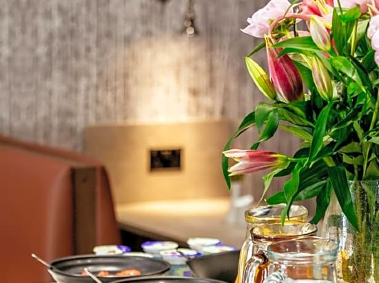 Фото Oliver Plaza