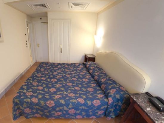 Фото Hotel Corona d’Italia in Florence