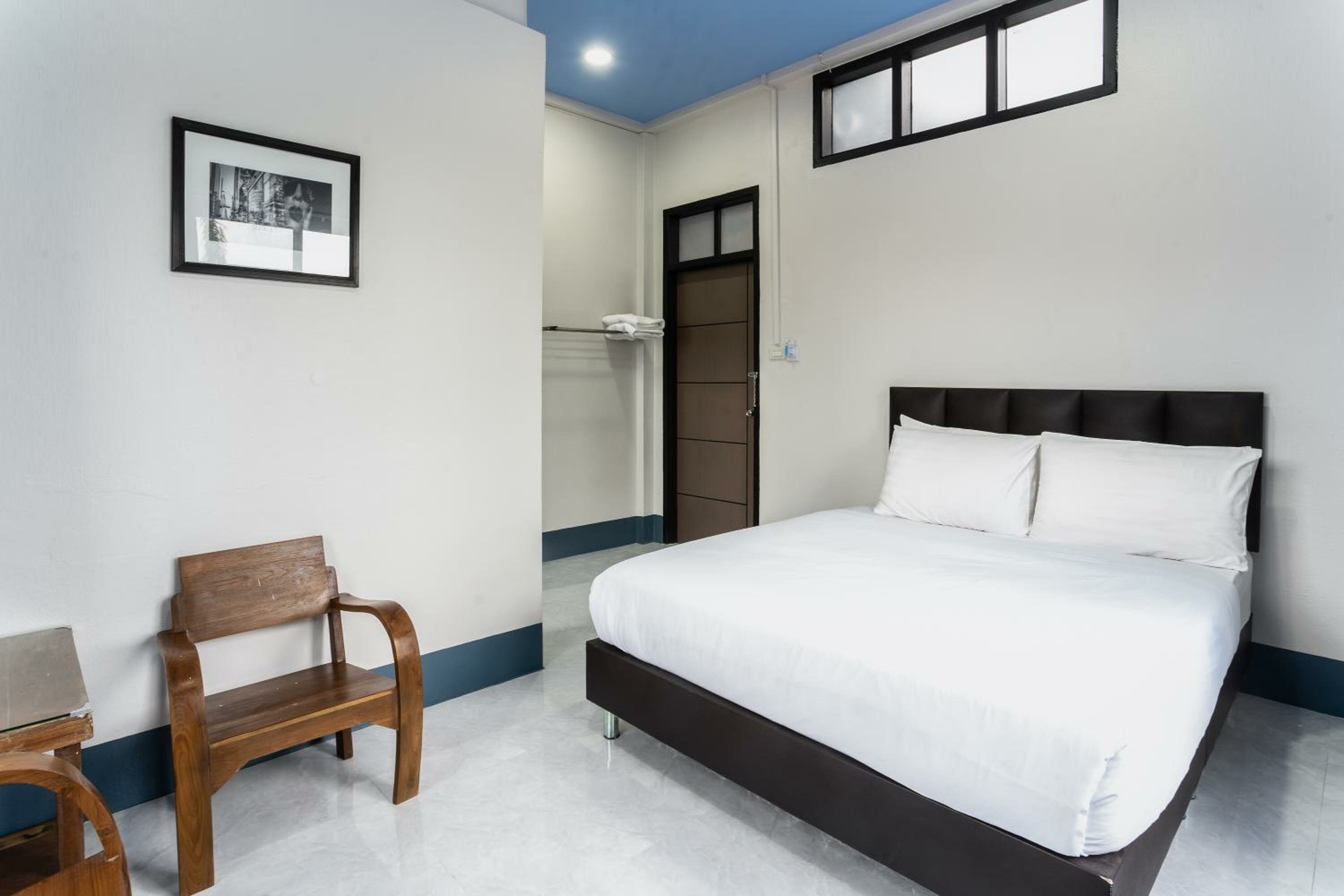 Фото Udomsuk Hotel